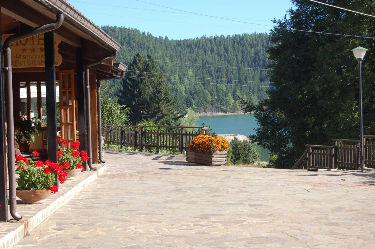hotel lo sciatore Cotronei Esterno foto