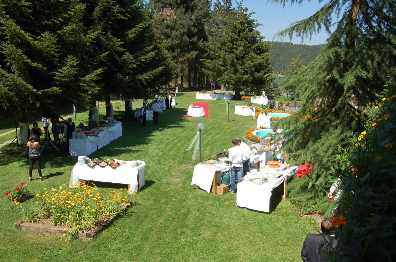 hotel lo sciatore Cotronei Esterno foto