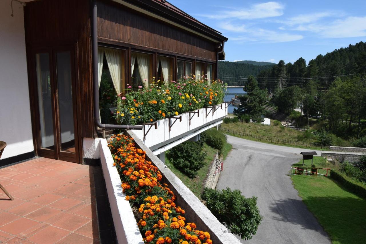 hotel lo sciatore Cotronei Esterno foto