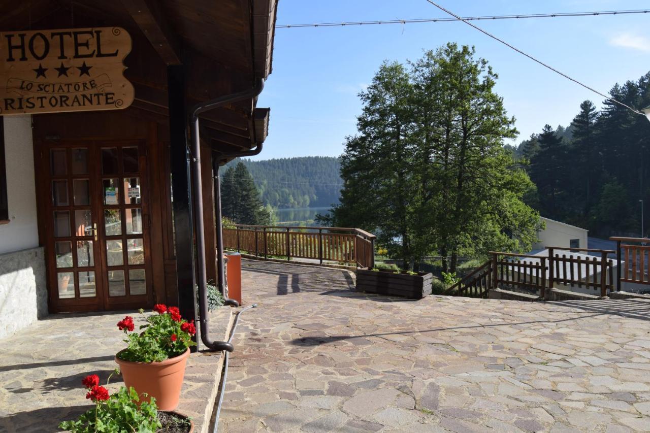 hotel lo sciatore Cotronei Esterno foto