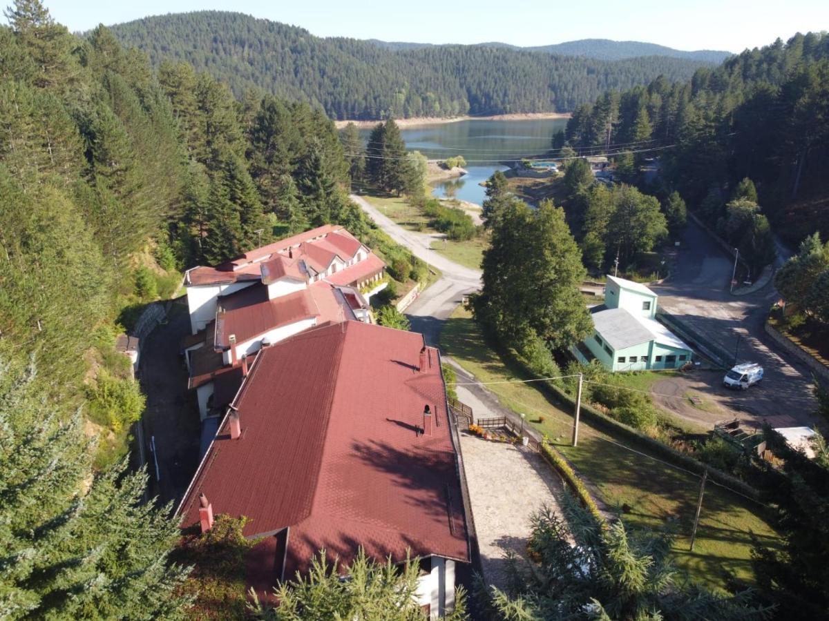 hotel lo sciatore Cotronei Esterno foto